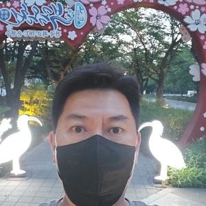 Meet your Posher, Dong